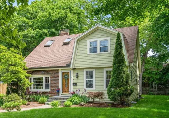 Homes for sale in Wellesley, MA | 3 Berkeley Rd, Wellesley, MA 02482 | MLS# 73529075