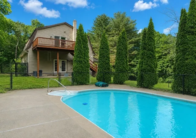 Homes for sale in North Brookfield, MA | 10 Mill Rd, North Brookfield, MA 01535 | MLS# 73537475