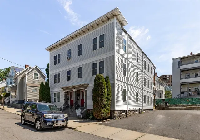 3rd image of 30 Tufts Ave #B, Everett, MA 02149 | MLS# 73554082