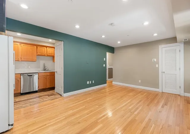 5th image of 30 Tufts Ave #B, Everett, MA 02149 | MLS# 73554082