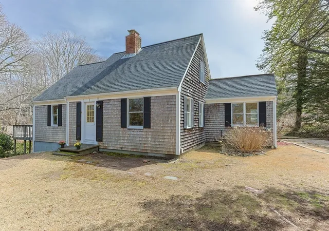 Homes for sale in Orleans, MA | 2 Shell Ln, Orleans, MA 02653 | MLS# 73493548