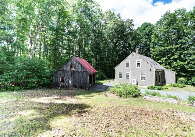 Homes for sale in Northfield, MA | 80 Lyman Rd, Northfield, MA 01360 | MLS# 73538956