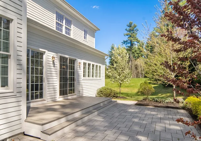 5th image of 9 Schaffner Ln, Dover, MA 02030 | MLS# 73517930