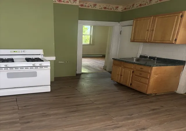 Photo 3 of Sale Pending at 31 Lawrence Ave, Dorchester, MA 02121 | MLS# 73557806 | Listing updated on 2026-09-23