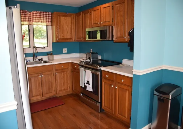 4th image of 3 Fairway Ln #3, Blackstone, MA 01504 | MLS# 73533224