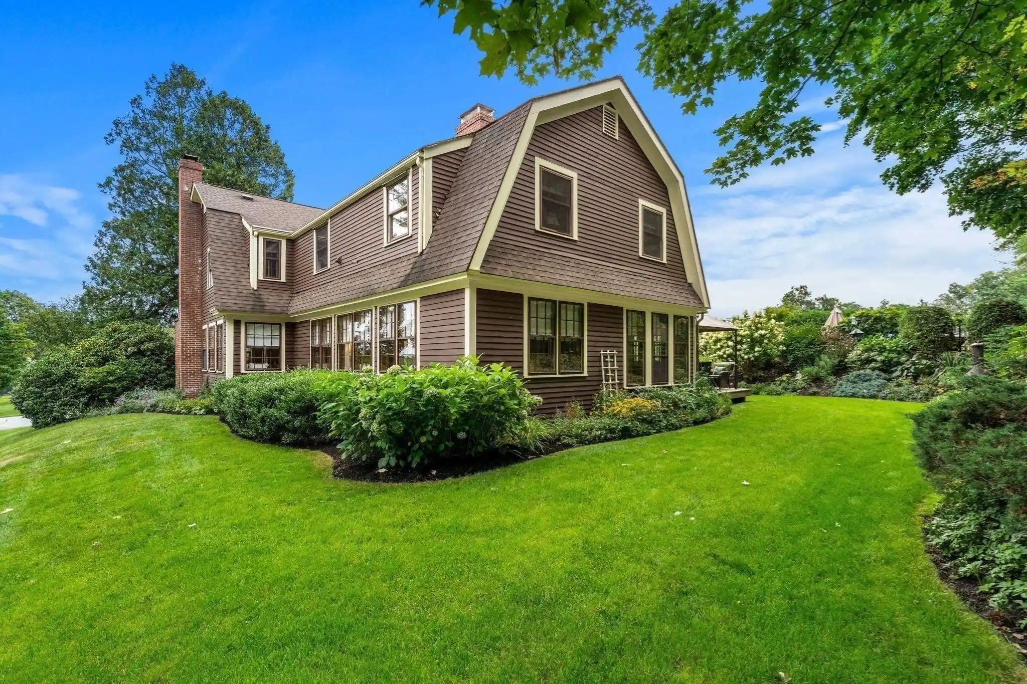 Single family home for sale at 36 Cross St, Topsfield, MA 01983 | MLS# 73577206