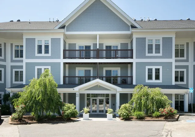 Homes for sale in Braintree, MA | 501 Commerce Dr #3-113, Braintree, MA 02184 | MLS# 73530993