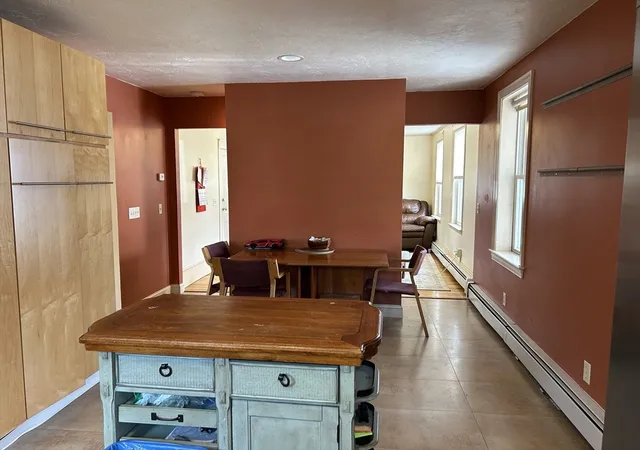 3rd image of 7 Wingate St, Shrewsbury, MA 01545 | MLS# 73498756