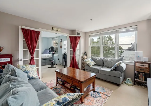 3rd image of 113 Sumner St, Boston, MA 02128