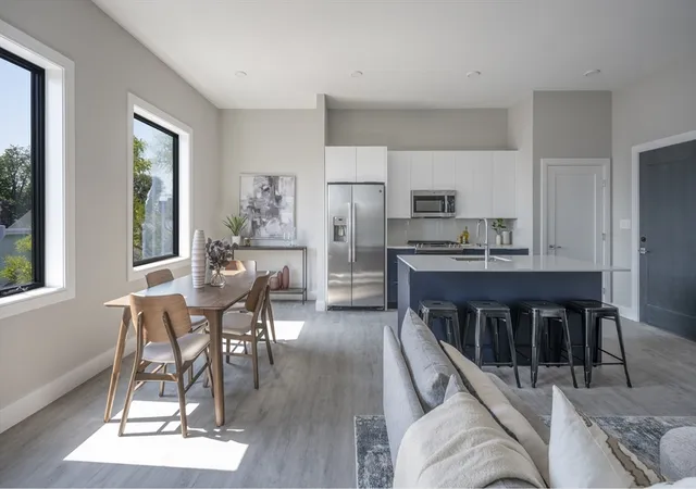 1st image of 656 Saratoga #211, Boston, MA 02128 | MLS# 73498141