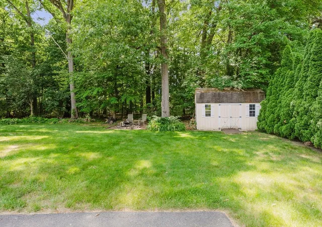 Homes for sale in Agawam, MA | 22 Althea Cir, Agawam, MA 01001 | MLS# 73538501