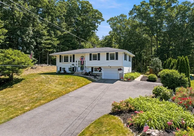Homes for sale in Chelmsford, MA | 24 Old Stage Road, Chelmsford, MA 01824 | MLS# 73541646