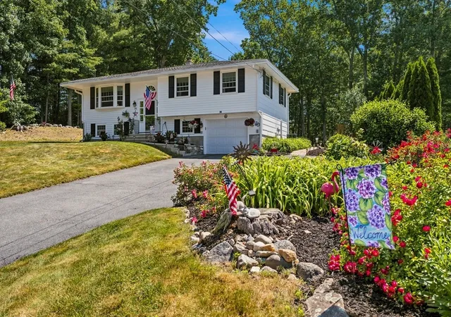 Homes for sale in Chelmsford, MA | 24 Old Stage Road, Chelmsford, MA 01824 | MLS# 73541646