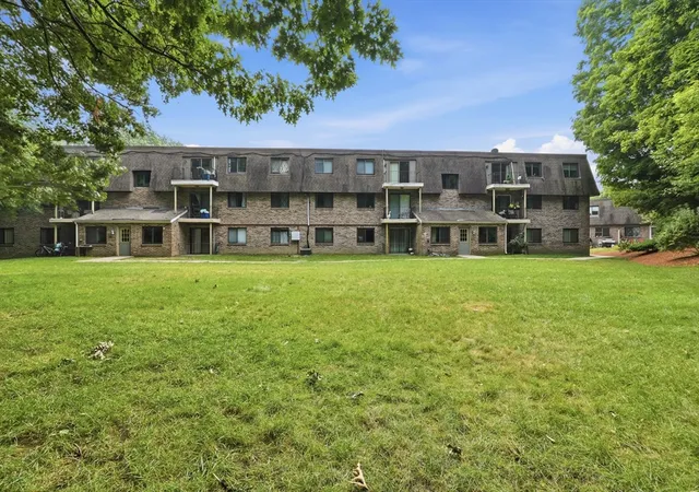 30th image of 59 School St #B2, Northborough, MA 01532 | MLS# 73553969