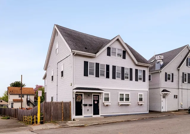 Homes for sale in Woburn, MA | 3 Conn St #3, Woburn, MA 01801 | MLS# 73514438
