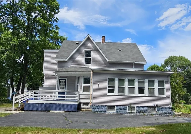 Homes for sale in Taunton, MA | 75 Clifford St, Taunton, MA 02780 | MLS# 73543401