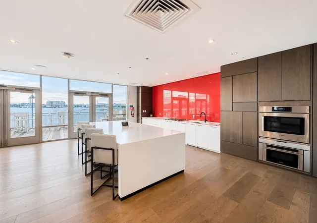 Homes for sale in Boston, MA | 65 Lewis St #202, Boston, MA 02128 | MLS# 73537986