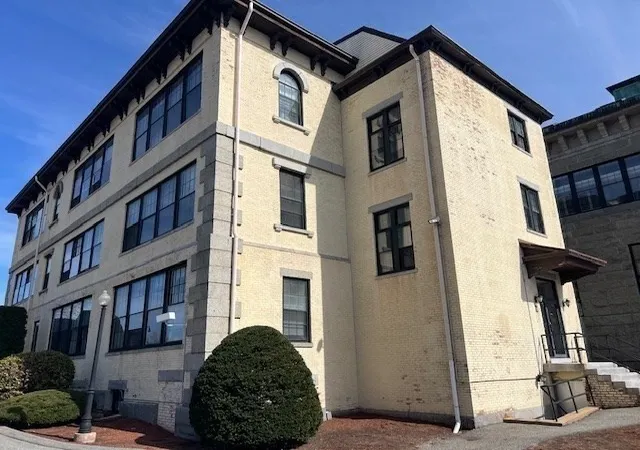 Homes for sale in Lowell, MA | 201 Thorndike Street, Lowell, MA 01852 | Houzeo