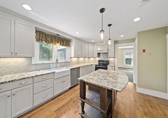 Photo 4 of Sale Pending at 131 Pleasant Valley St, Methuen, MA 01844 | MLS# 73563931 | Listing updated on 2026-10-08