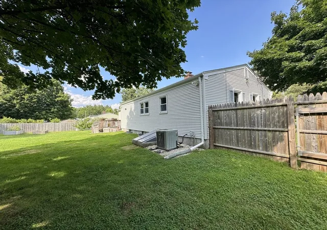 Photo 3 of Single family home for sale at 18 Cedar Oak Lane, Hampden, MA 01036 | MLS# 73568183 | Listing updated on 2026-09-19