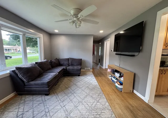 Photo 4 of Single family home for sale at 18 Cedar Oak Lane, Hampden, MA 01036 | MLS# 73568183 | Listing updated on 2026-09-19