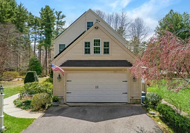 3rd image of 842 Main St, West Wareham, MA 02576 | MLS# 73506698