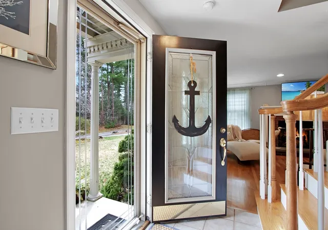 4th image of 842 Main St, West Wareham, MA 02576 | MLS# 73506698