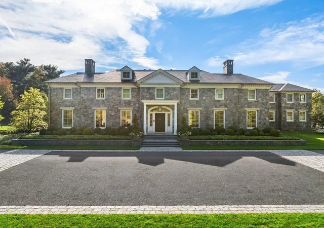 5th image of 610 Harland Street, Milton, MA 02186 | MLS# 73527740
