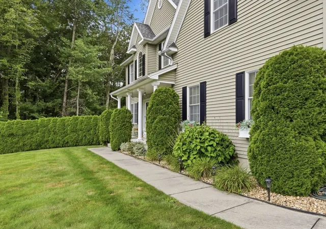 Photo 3 of Sale Pending at 17 Ramona's Way, East Longmeadow, MA 01028 | MLS# 73553735 | Listing updated on 2026-08-11