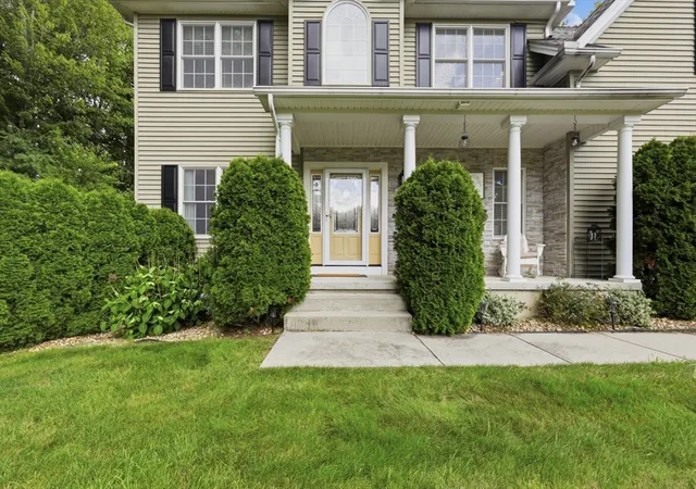 Photo 3 of Sale Pending at 17 Ramona's Way, East Longmeadow, MA 01028 | MLS# 73553735 | Listing updated on 2026-08-11