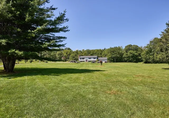Photo 1 of Single family home for sale at 554 Sharps Lot Rd, Swansea, MA 02777 | MLS# 73555424 | Listing updated on 2026-09-06