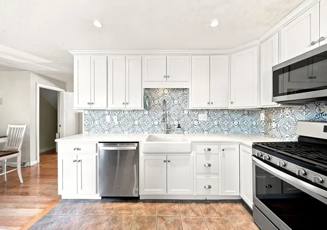Photo 3 of Sale Pending at 13 Meyer Ter #13, Canton, MA 02021 | MLS# 73564615 | Listing updated on 2026-09-15