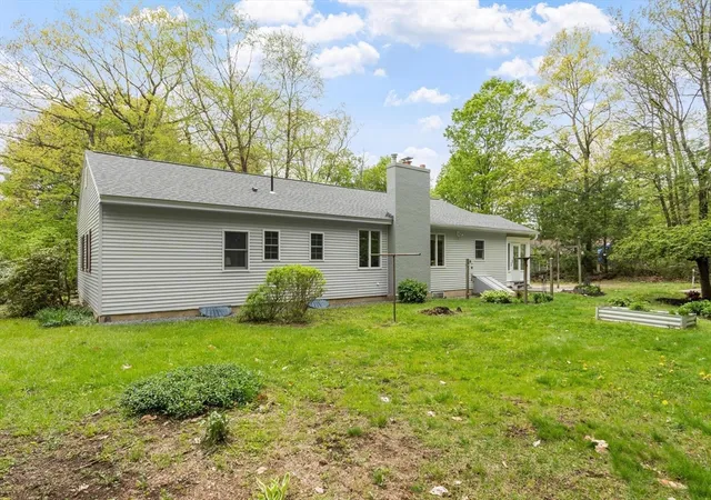 Homes for sale in Athol, MA | 248 Lyons Hill Rd, Athol, MA 01331 | MLS# 73521031
