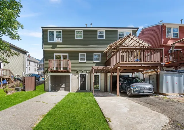 Homes for sale in Lawrence, MA | 160 High St, Lawrence, MA 01841 | Houzeo