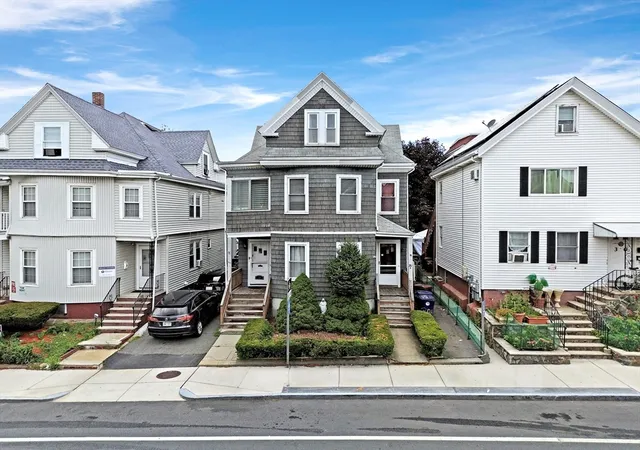 2nd image of 28 Ferry St, Everett, MA 02149 | MLS# 73560600