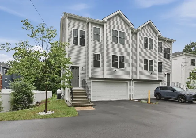 Photo 3 of Condo for sale at 670a Burncoat St #A, Worcester, MA 01606 | MLS# 73541866 | Listing updated on 2026-08-29