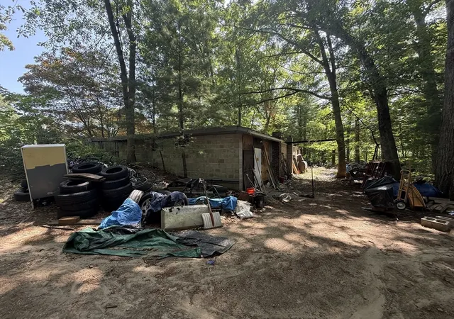 Photo 3 of Sale Pending at 463 S Bolton Rd, Bolton, MA 01740 | MLS# 73556405 | Listing updated on 2026-09-01