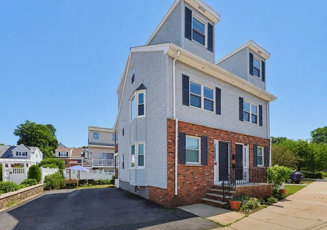 Homes for sale in Winthrop, MA | 82 Putnam St #2, Winthrop, MA 02152 | MLS# 73547219