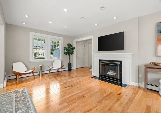 5th image of 12 Sunset Rd, Stoneham, MA 02180 | MLS# 73549994