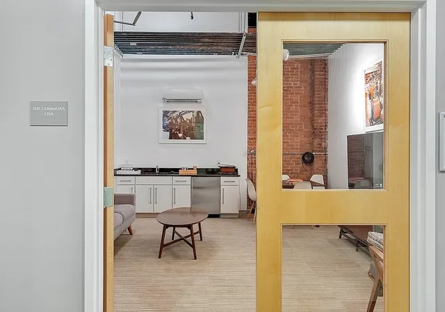 Listing Photo 2 - Condo for sale in building located at 160 Water St, Williamstown, MA 01267 - Unit #24