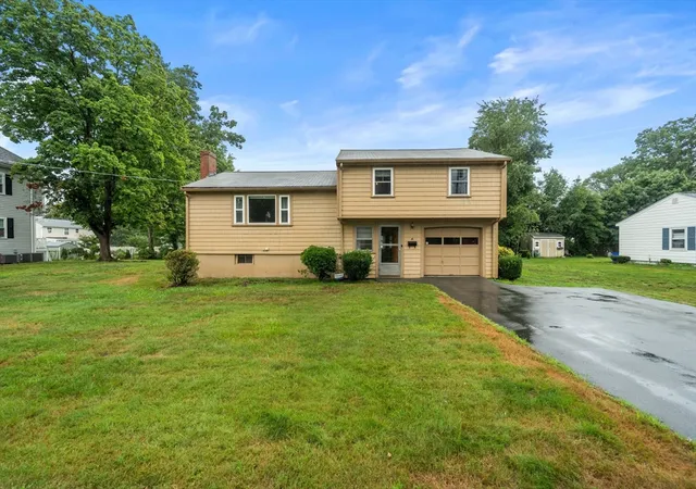 1st image of 46 Selwyn Rd, Braintree, MA 02184 | MLS# 73559141