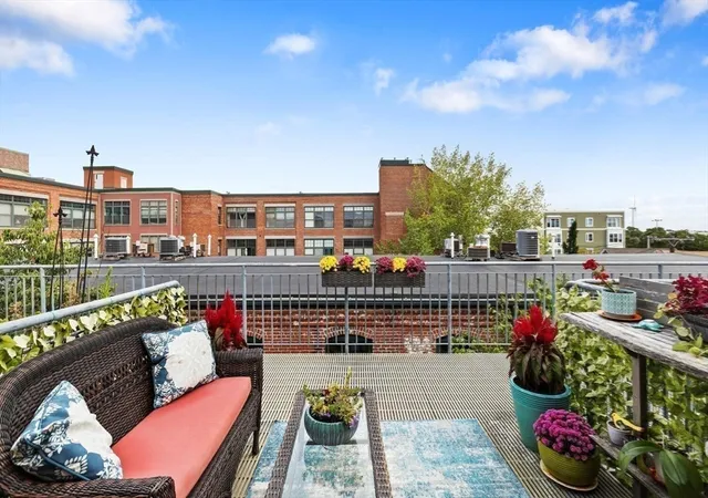 Homes for sale in Chelsea, MA | 60 Dudley St #32, Chelsea, MA 02150 | MLS# 73492087
