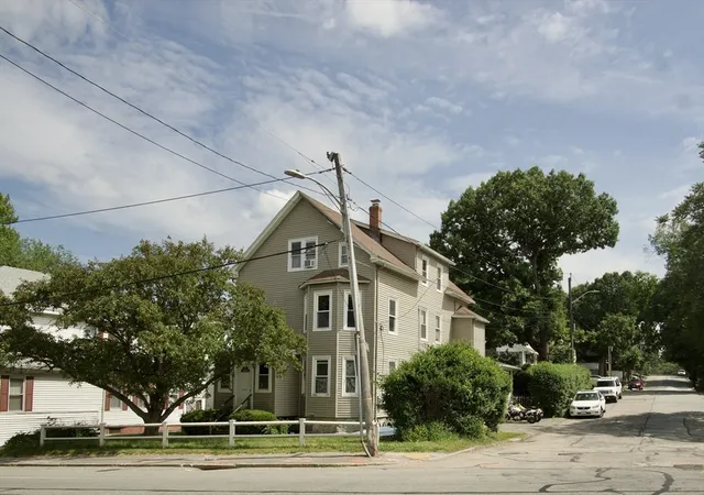 1st image of 696 Grafton St, Worcester, MA 01604 | MLS# 73534227