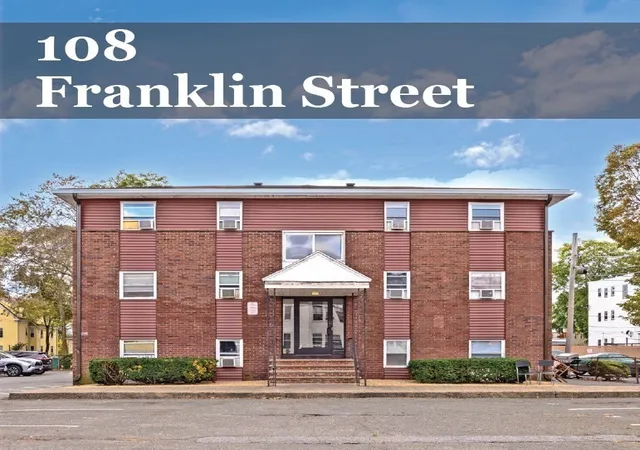 2nd image of 108 Franklin St, Lynn, MA 01902 | MLS# 73504665