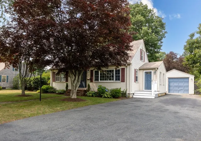2nd image of 72 North Street, Fairhaven, MA 02719 | MLS# 73552514