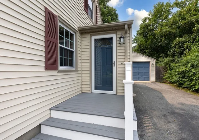 5th image of 72 North Street, Fairhaven, MA 02719 | MLS# 73552514