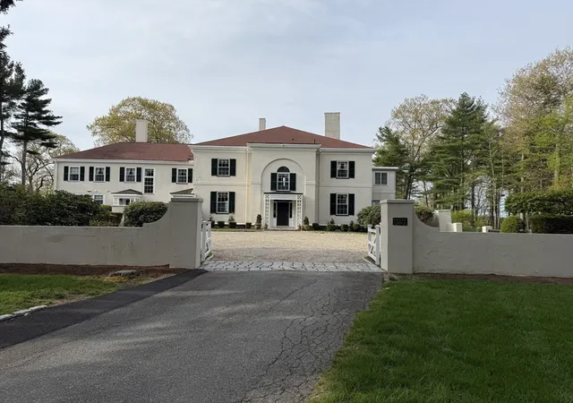 2nd image of 73 Forest, Manchester, MA 01944 | MLS# 73520778