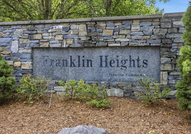3rd image of 6 Leanne Way #3, Franklin, MA 02038 | MLS# 73555236