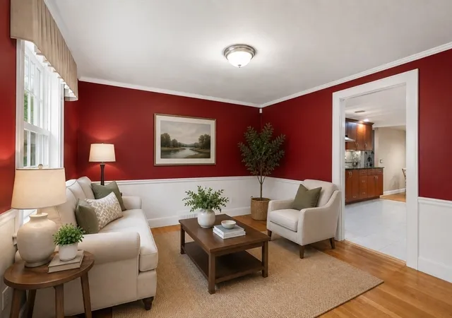 2nd image of 42 Sheridan Rd, Wellesley Hills, MA 02481 | MLS# 73562429