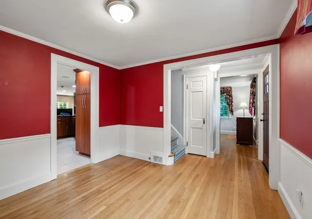Photo 2 of Single family home for sale at 42 Sheridan Rd, Wellesley Hills, MA 02481 | MLS# 73562429 | Listing updated on 2026-09-15